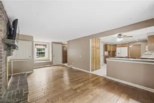 1717 Nutmeg Cir NE, Massillon, OH 44646 - Photo 4