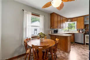 224 Ertle Ave NE, Massillon, OH 44646 - Photo 6