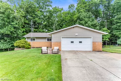 8276 Marianna Boulevard, Grandview Heights, OH 44147 - Photo 2