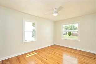 2497 21st St, Cuyahoga Falls, OH 44223 - Photo 4