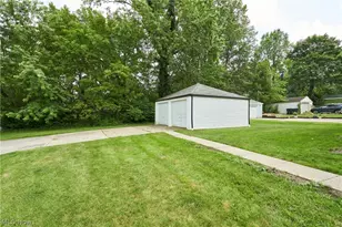 2497 21st St, Cuyahoga Falls, OH 44223 - Photo 12