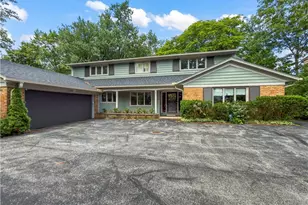 2990 E Belvoir Oval, Huber Heights, OH 44122 - Photo 2