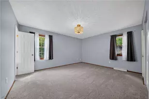 90 Meadowridge Dr, Geneva, OH 44041 - Photo 14