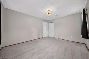 90 Meadowridge Dr, Geneva, OH 44041 - Photo 18