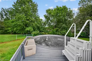 90 Meadowridge Dr, Geneva, OH 44041 - Photo 34