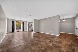 90 Meadowridge Dr, Geneva, OH 44041 - Photo 6