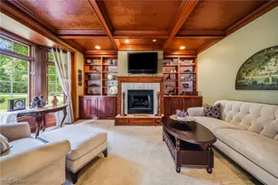 10704 Majesty Ln, Concord Twp, OH 44077 - Photo 4