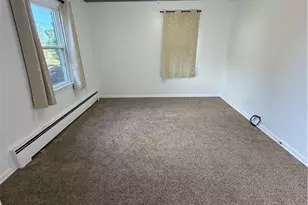 1703 E 300th St, Wickliffe, OH 44092 - Photo 10