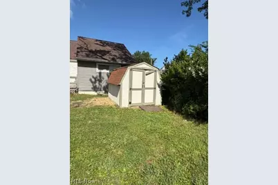 1703 E 300th Street, Wickliffe, OH 44092 - Photo 28