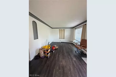 1703 E 300th Street, Wickliffe, OH 44092 - Photo 12