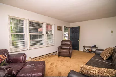 820 Mariann Drive, Martins Ferry, OH 43935 - Photo 8