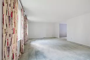 9110 Idlewood Dr, Mentor, OH 44060 - Photo 8