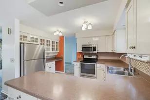 9110 Idlewood Dr, Mentor, OH 44060 - Photo 16