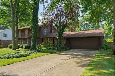 9110 Idlewood Drive, Mentor, OH 44060 - Photo 2