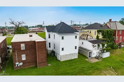 1006 Gaston Avenue, Cambridge, OH 43725 - Photo 16