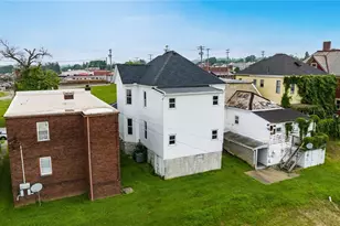 1006 Gaston Ave, Cambridge, OH 43725 - Photo 16