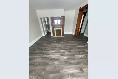 1006 Gaston Avenue, Cambridge, OH 43725 - Photo 10