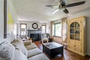 251 9th St NE, Barberton, OH 44203 - Photo 4