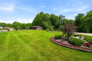3064 Townsend St NW, Uniontown, OH 44685 - Photo 2