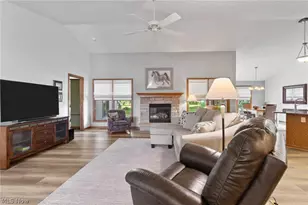 477 Catawba Dr, Wadsworth, OH 44281 - Photo 6