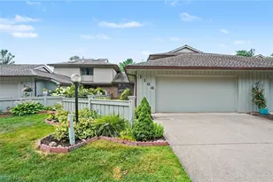 1166 Inverness Ln, Stow, OH 44224 - Photo 2