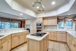 4171 Glenmoor Rd NW, Canton, OH 44718 - Photo 16