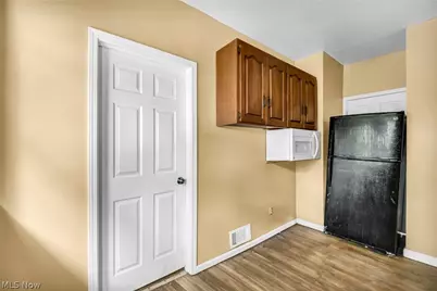 8802 Denison Avenue, Loveland, OH 44102 - Photo 24