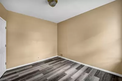 8802 Denison Avenue, Loveland, OH 44102 - Photo 42