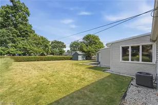 214 Grandview Ave NW, Canton, OH 44708 - Photo 8