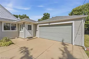 214 Grandview Ave NW, Canton, OH 44708 - Photo 6