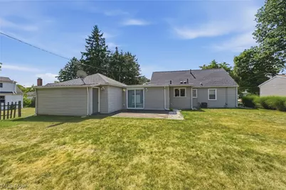 214 Grandview Avenue NW, Canton, OH 44708 - Photo 10
