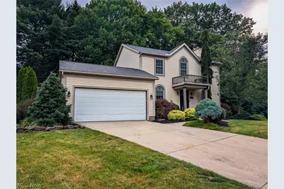 11314 Radburne Avenue NW, Uniontown, OH 44685 - Photo 2