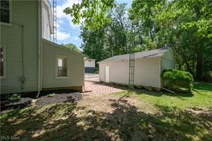 1718 Ferndale Rd NW, Canton, OH 44709 - Photo 24