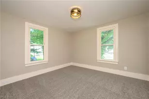 1718 Ferndale Rd NW, Canton, OH 44709 - Photo 16