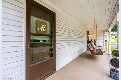 813 Warren Street, Marietta, OH 45750 - Photo 2