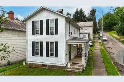 813 Warren Street, Marietta, OH 45750 - Photo 1