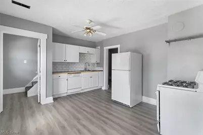 912 Starkweather Avenue, Loveland, OH 44113 - Photo 10