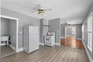 912 Starkweather Ave, Loveland, OH 44113 - Photo 12