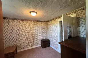 1016 Mechanicsville Rd, Geneva, OH 44041 - Photo 6