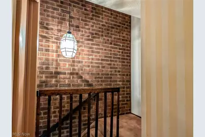 2069 Penguin Avenue, Akron, OH 44319 - Photo 6