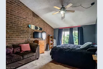 2069 Penguin Avenue, Akron, OH 44319 - Photo 14