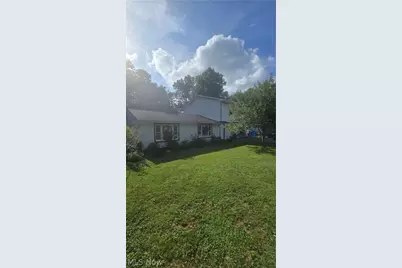 12775 Vincent Drive, Mantua, OH 44255 - Photo 2