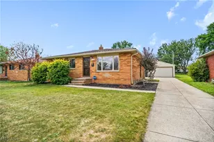 5928 Sweet Birch Dr, Huber Heights, OH 44146 - Photo 1