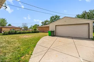5928 Sweet Birch Dr, Huber Heights, OH 44146 - Photo 24