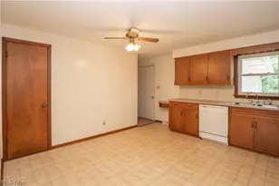 3090-3092 Brumbaugh Street NW, North Canton, OH 44720 - Photo 8