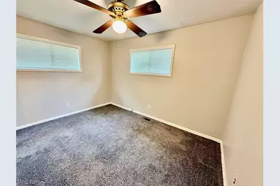 1276 E 359th Street, Eastlake, OH 44095 - Photo 12