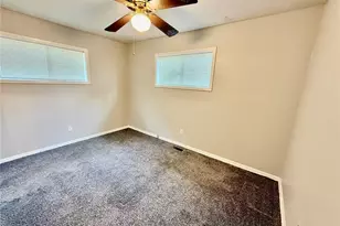 1276 E 359th St, Eastlake, OH 44095 - Photo 12