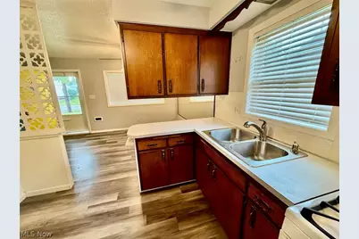 1276 E 359th Street, Eastlake, OH 44095 - Photo 6