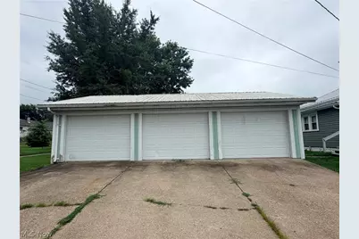 830 Larzelere Avenue, Zanesville, OH 43701 - Photo 22