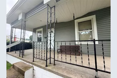 830 Larzelere Avenue, Zanesville, OH 43701 - Photo 4